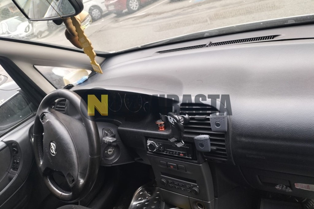 Opel Zafira 2.0 DTi 16V 2003