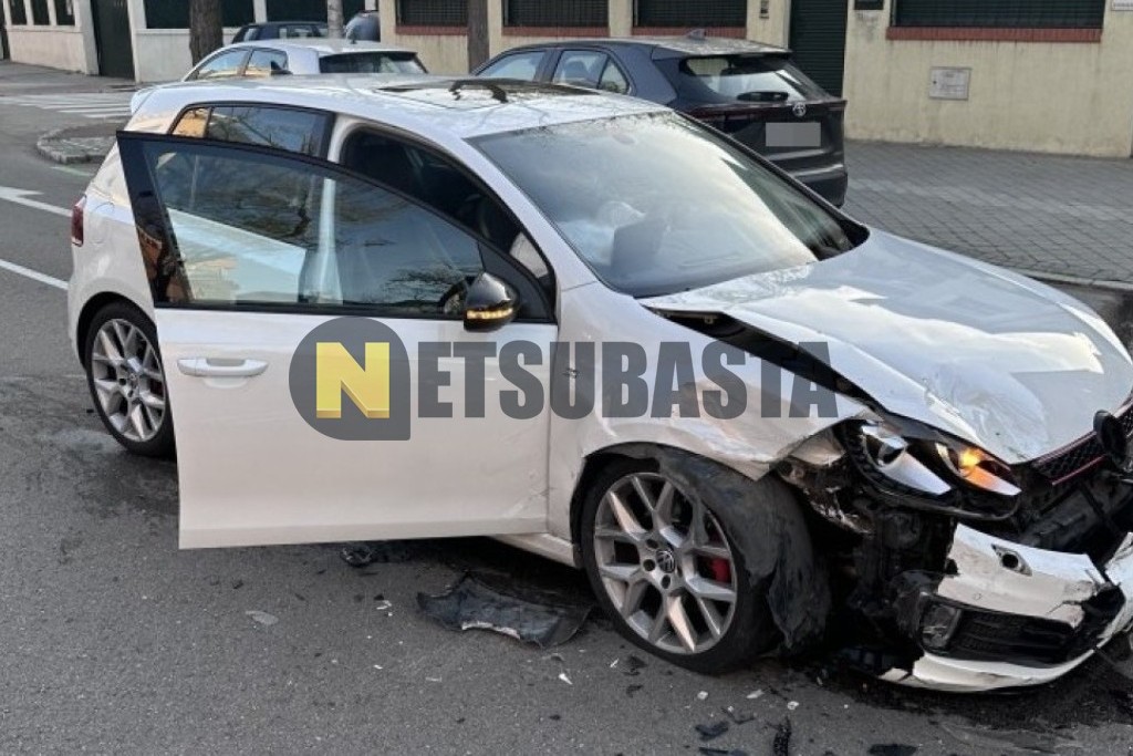 Volkswagen Golf GTI 2.0 TSI DSG 2012