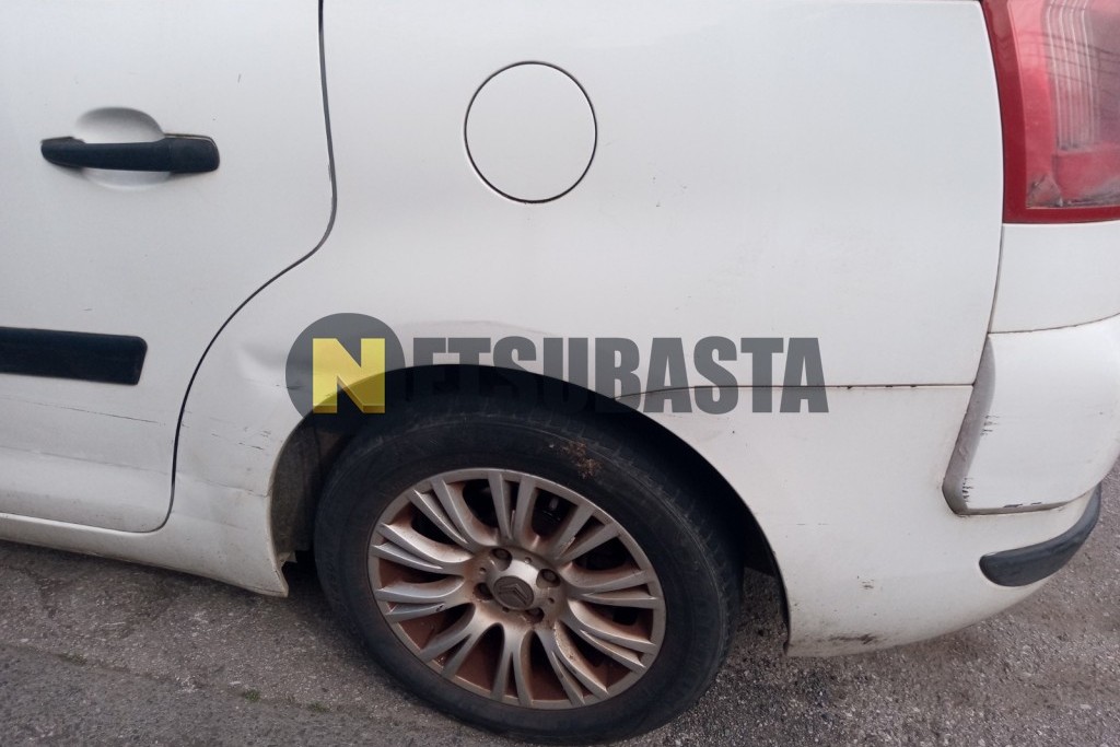 Citroën Grand C4 Picasso 1.6 HDi 2011
