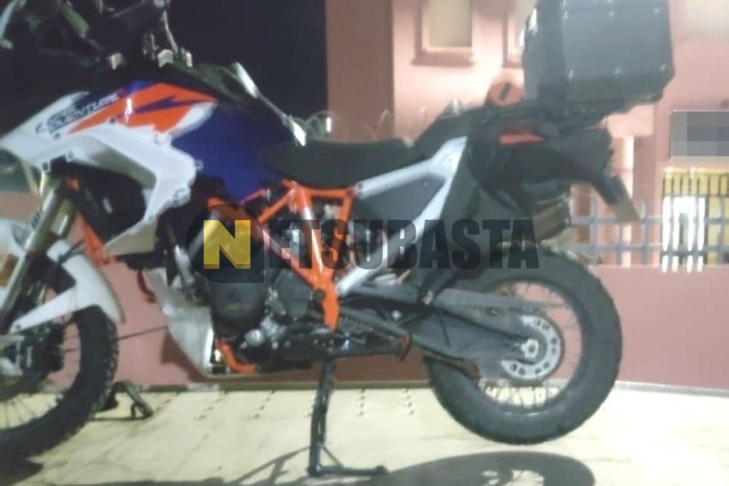KTM 1290 Super Adventure 2023