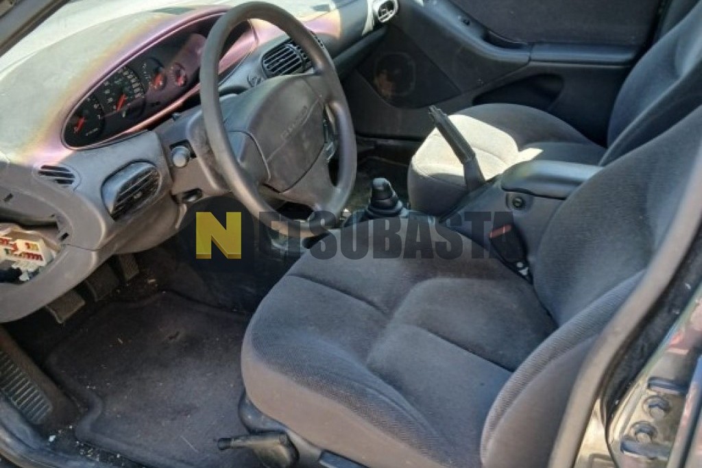 Chrysler Stratus 2.0 1998