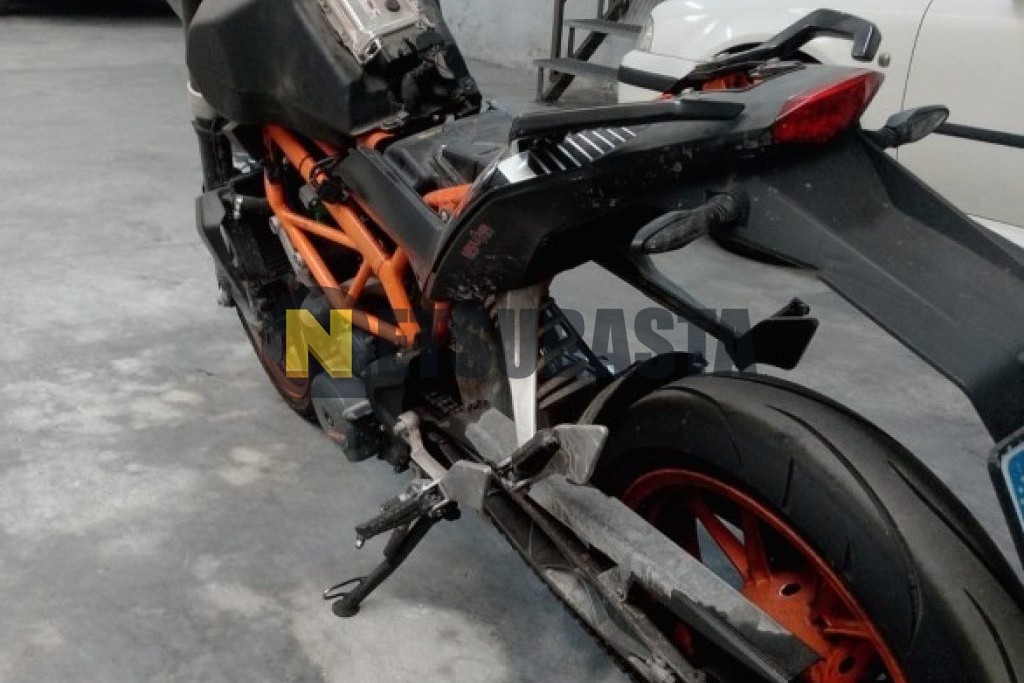 KTM 390 Duke 2015