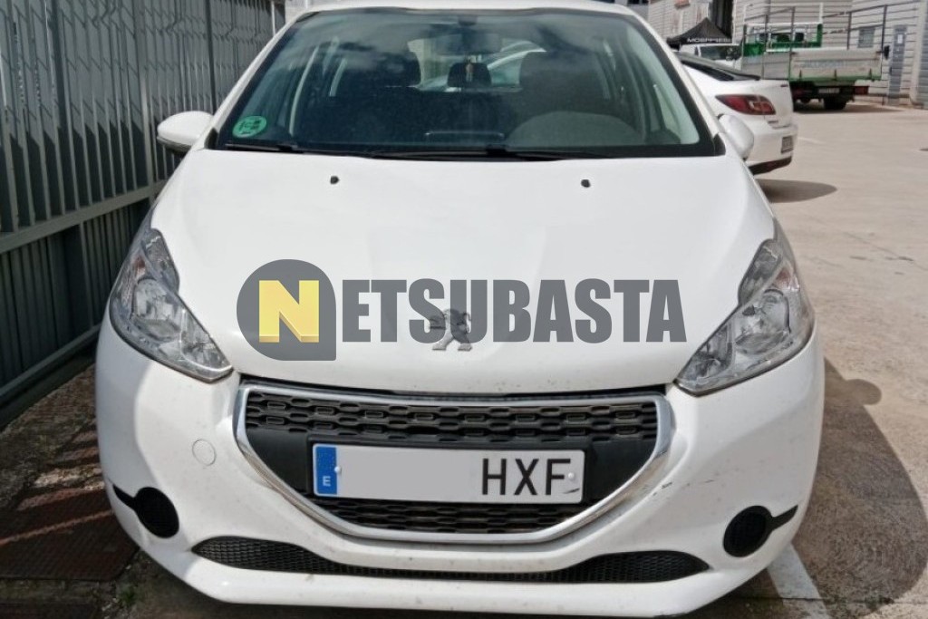 Peugeot 208 1.2 PureTech ETG5 2014