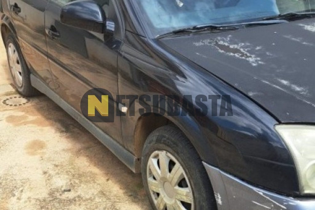 Opel Vectra 2.2 DTi 16V 2004