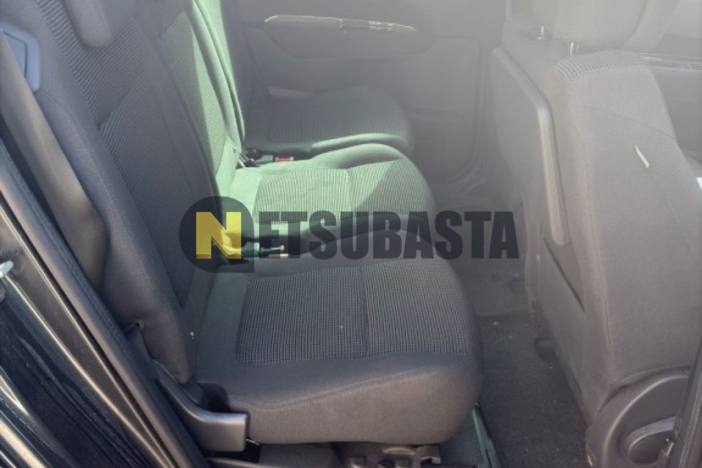 Peugeot 5008 1.2 PureTech 2016
