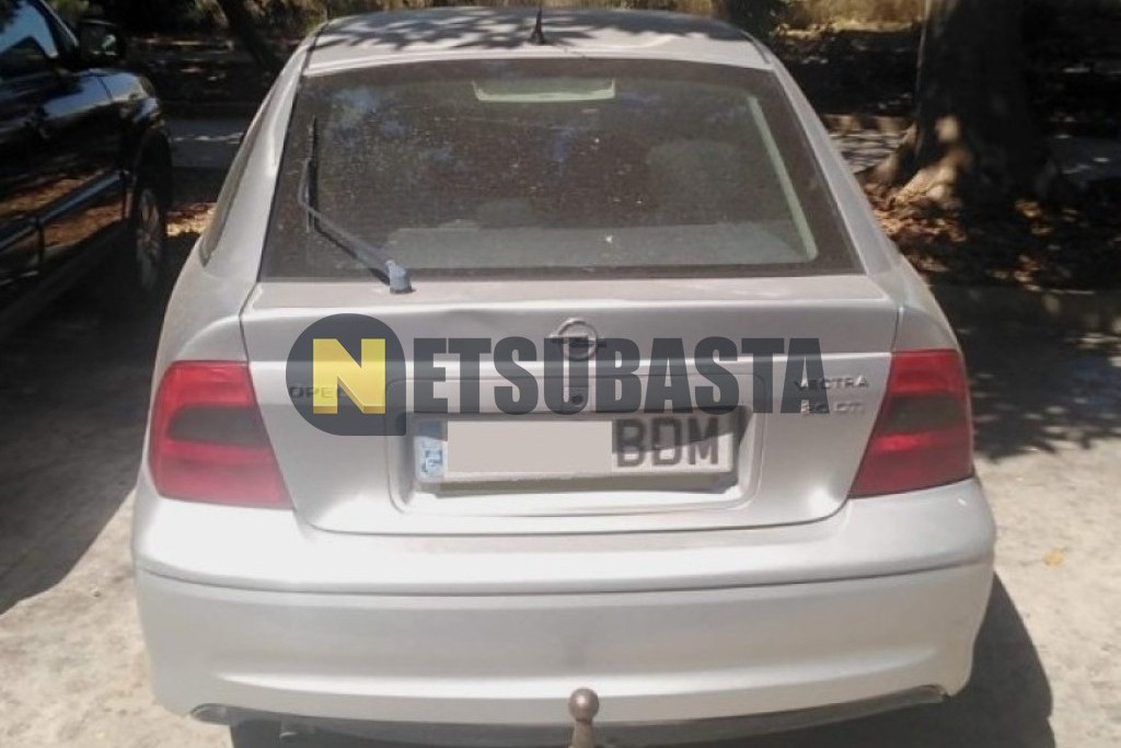 Opel Vectra 2.0 DTI 16v 2000