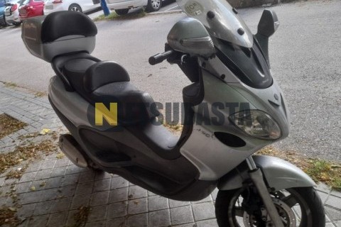 Suzuki Burgman 400 2000