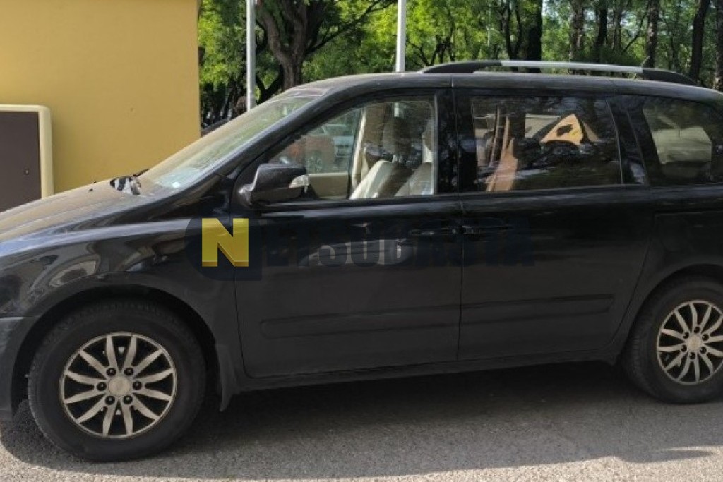 Kia Carnival 2.2 CRDi 2011