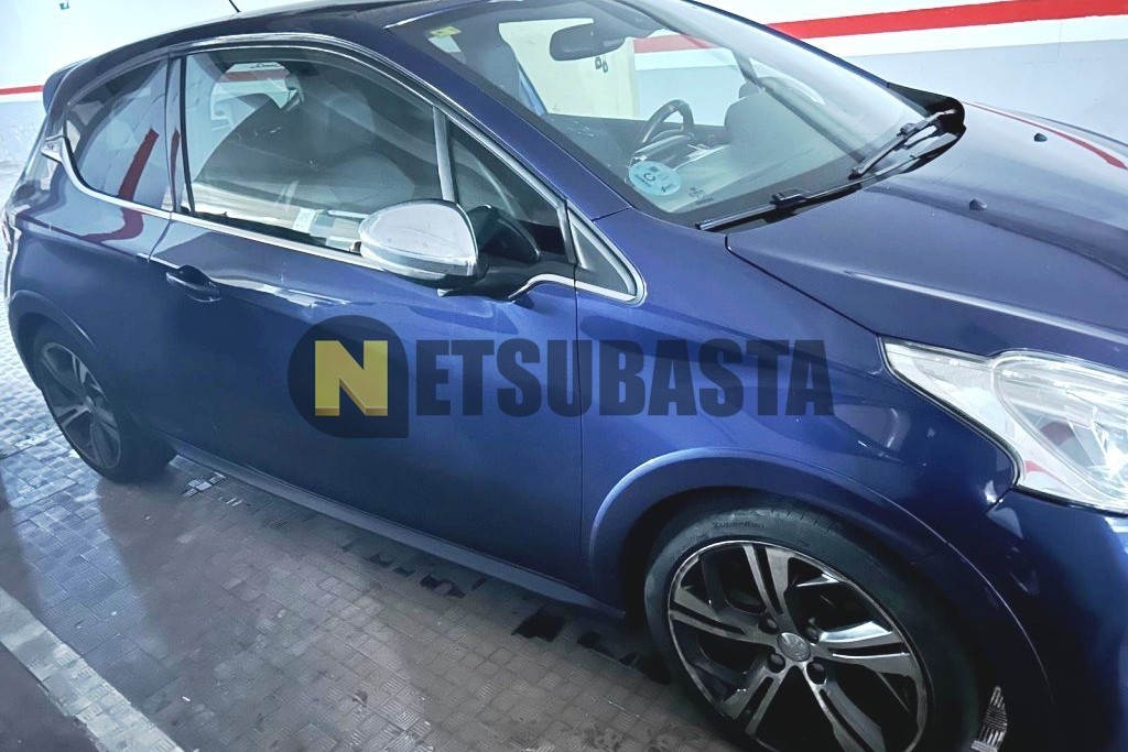 Peugeot 208 GTi 2014