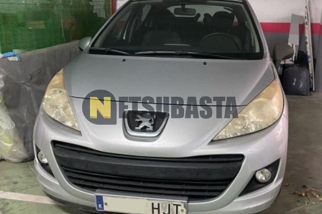 Peugeot 207 1.4i 2012