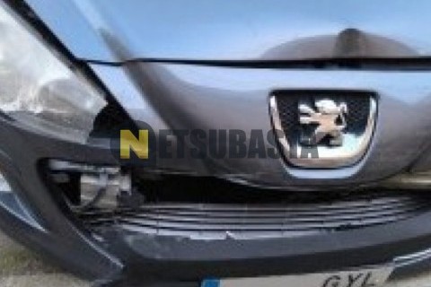 Renault Maxity 2.5 TD 140.456 2012