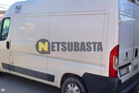 Renault Maxity 2.5 TD 140.456 2012