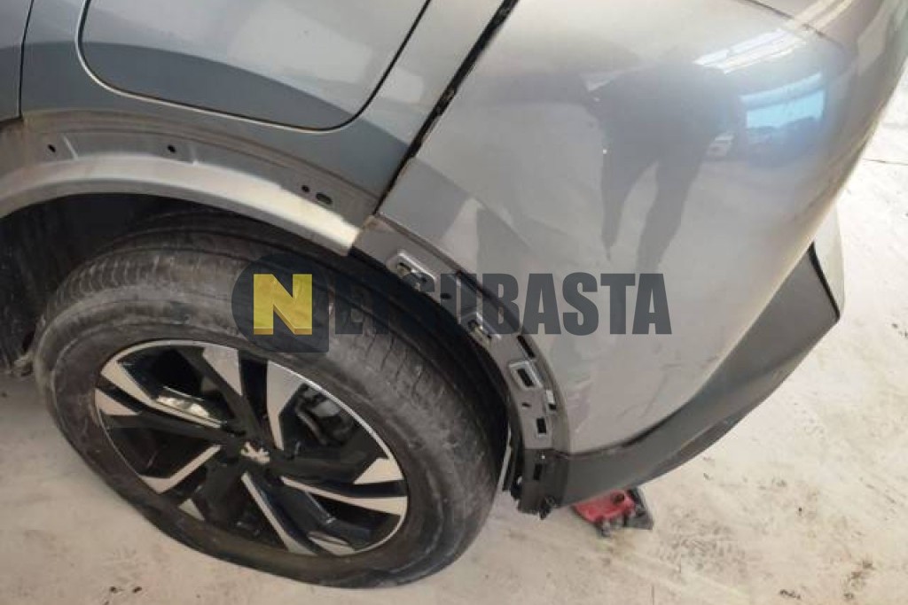 Peugeot 2008 1.5 BlueHDi EAT8 2021