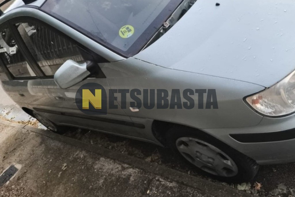 Hyundai Matrix 1.6 GLS GLP 2003
