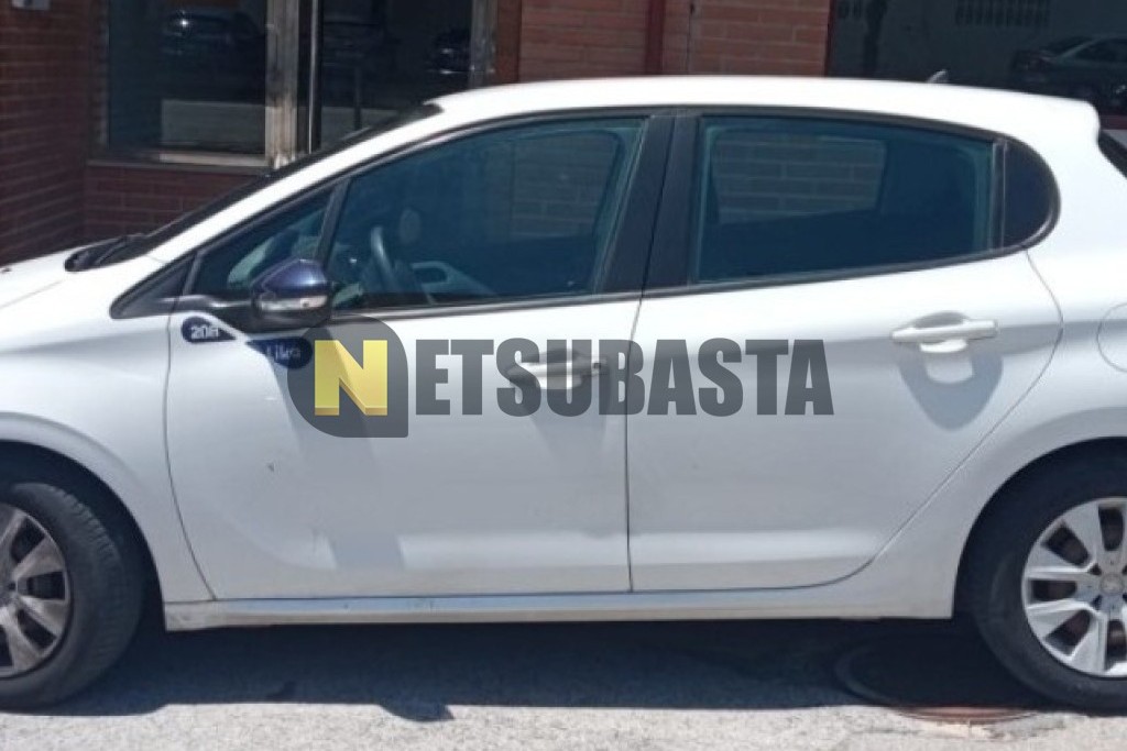 Peugeot 208 1.0 PureTech 2014
