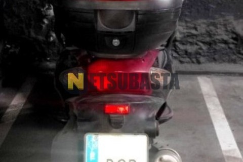 Suzuki AN 250 Burgman 2000
