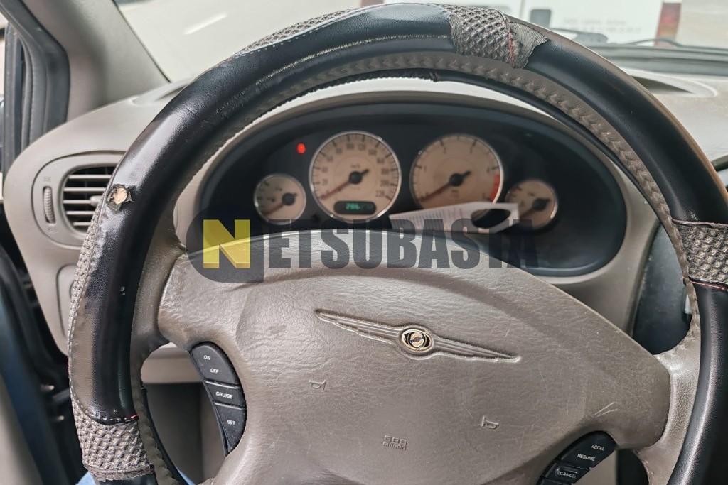 Chrysler Grand Voyager 2.5 CRD 2003