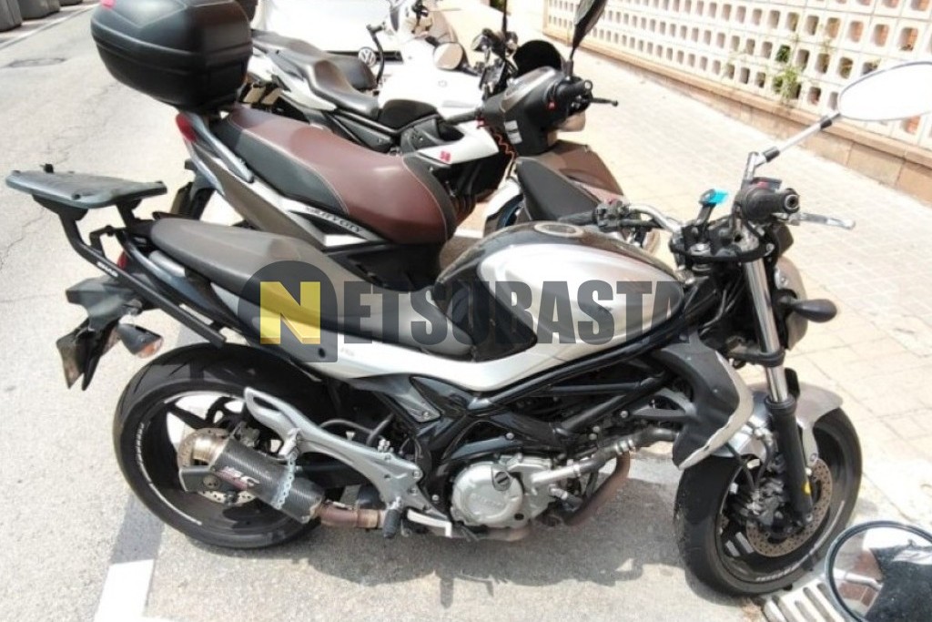 Suzuki Gladius 650 2011