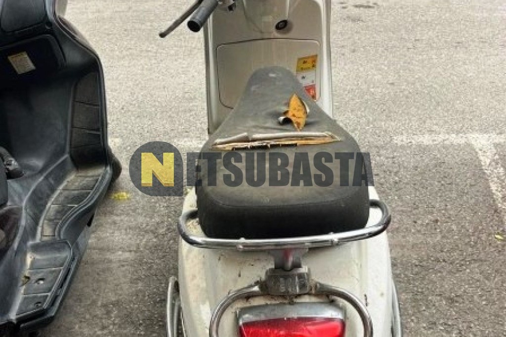 Vespa LX 125 2012