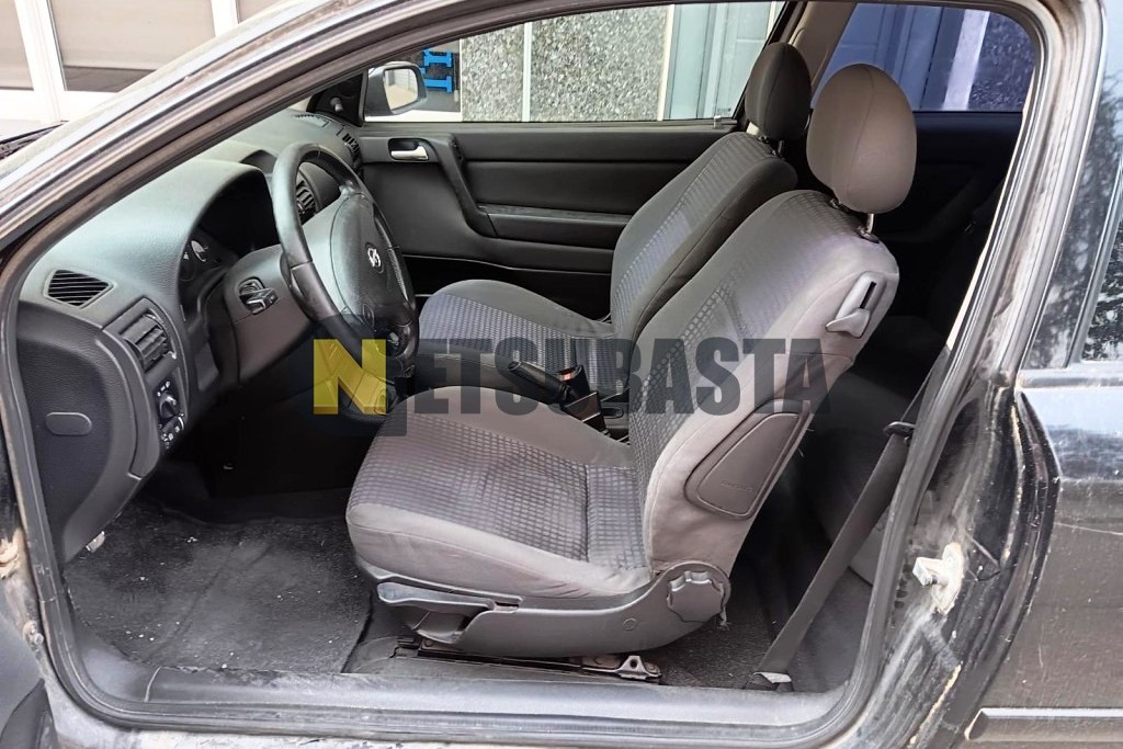 Opel Astra 2.0 Dti 2003