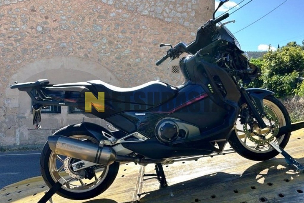 Honda Integra S 750 2015