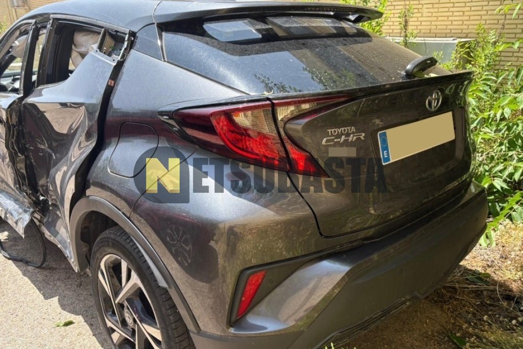 Toyota C-HR 180H 2023