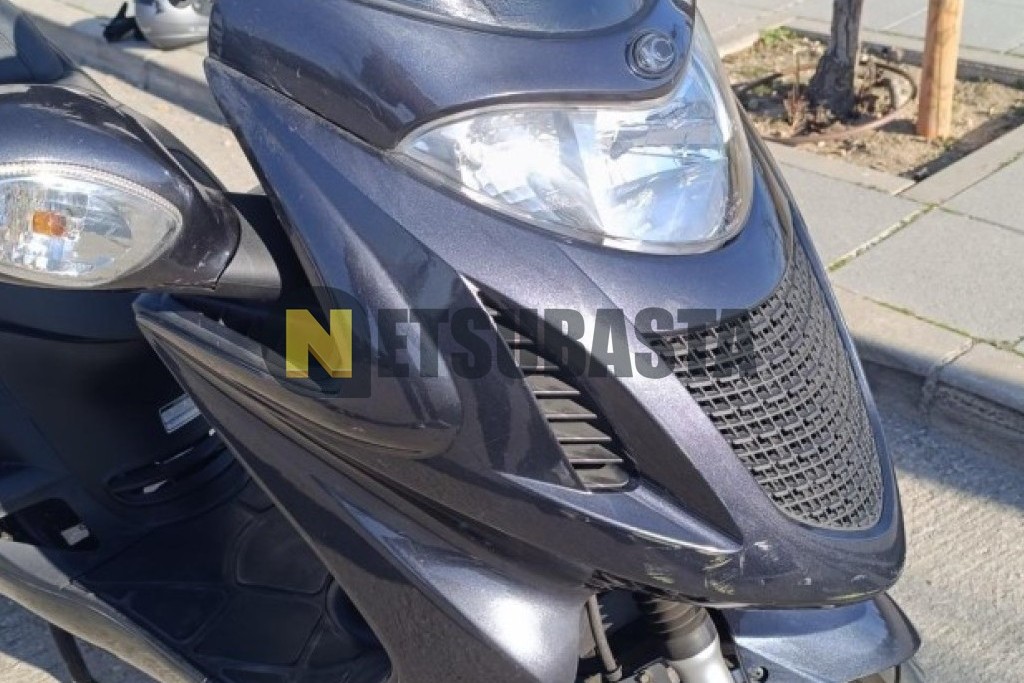 Kymco Grand Dink 125 2012