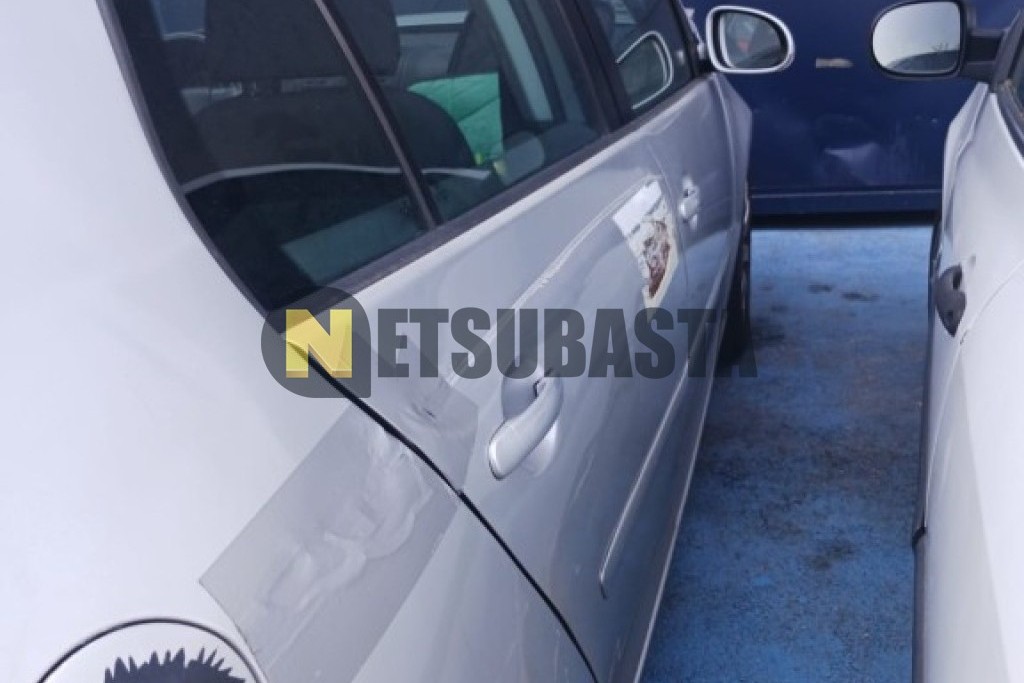 Volkswagen Golf 1.6 FSI 2004