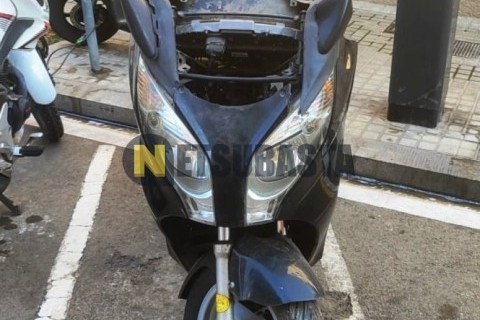 Yamaha Majesty 125 2001