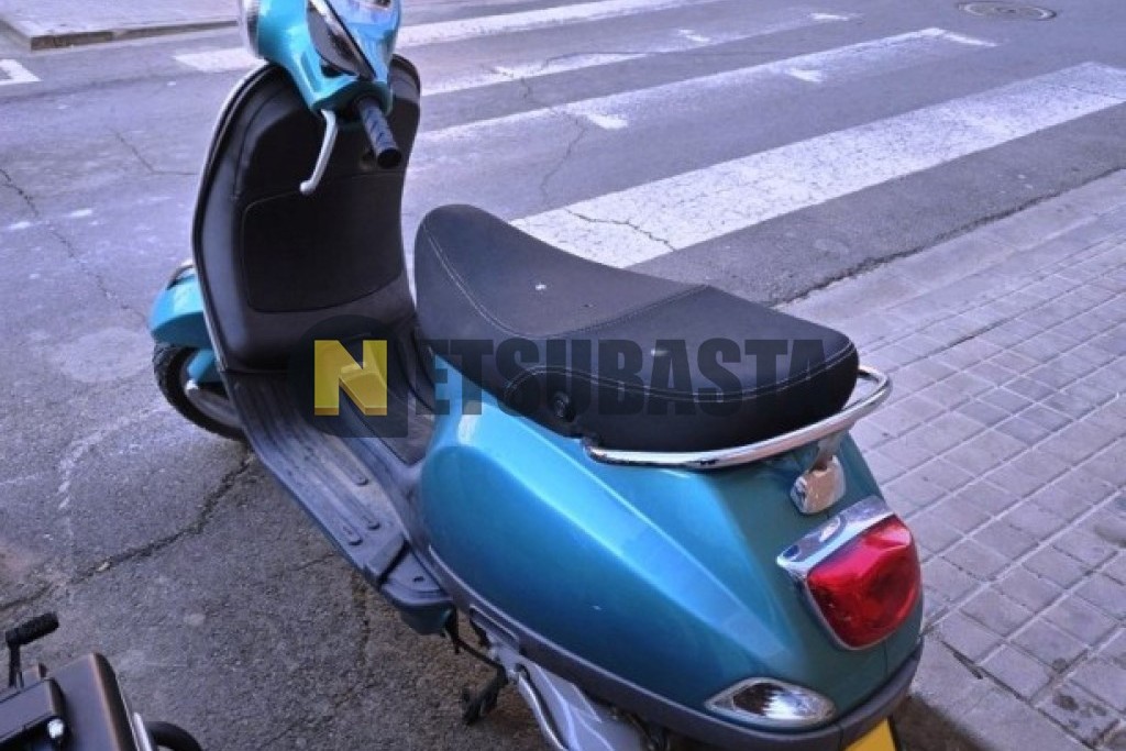 Piaggio Vespa LX 50 2014