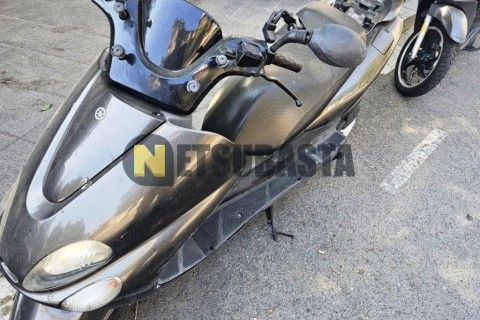 Yamaha Majesty 125 2004