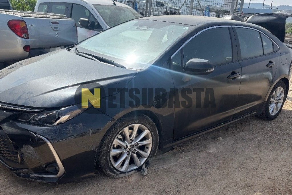Toyota Corolla Sedan 125H 2023