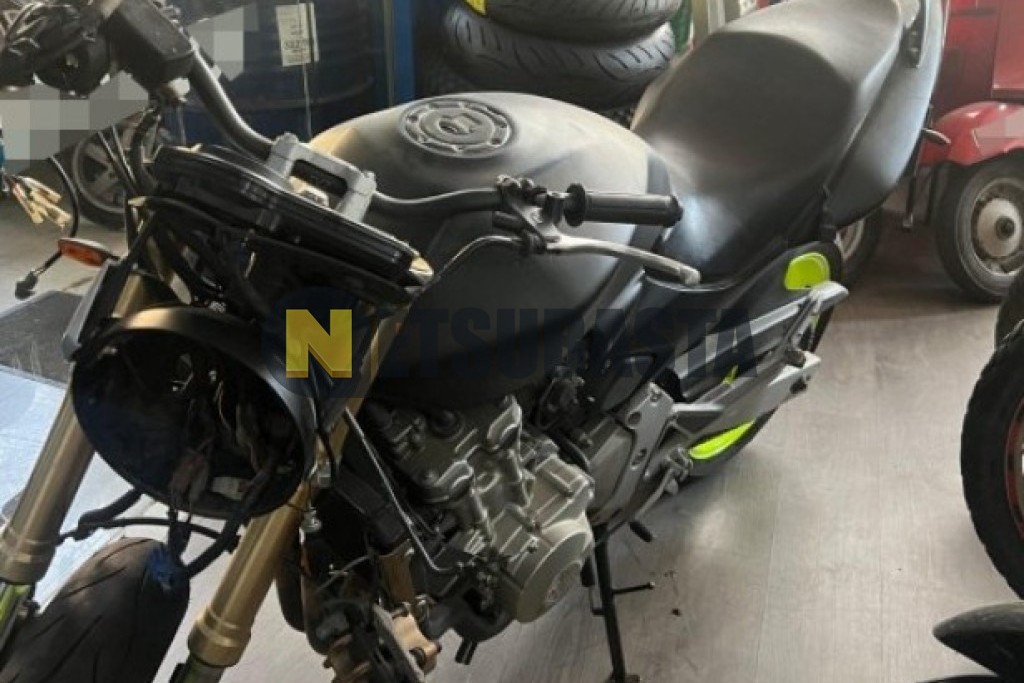 Honda CB 600F HORNET 2005