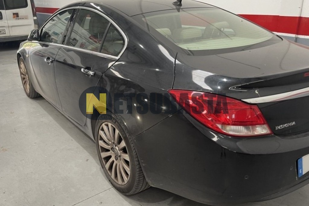 Opel Insignia 2.0 CDTI 2011