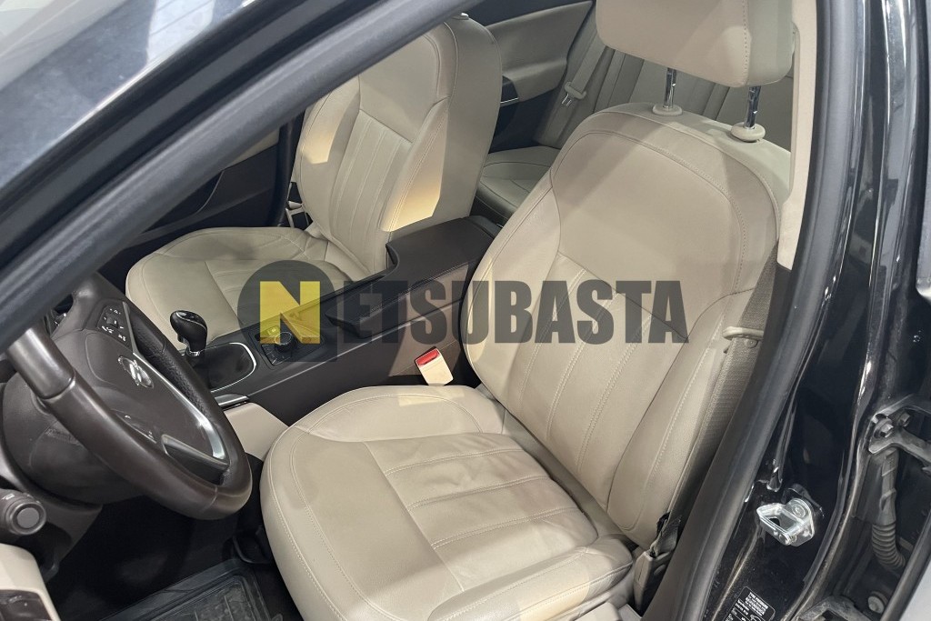 Opel Insignia 2.0 CDTI 2011