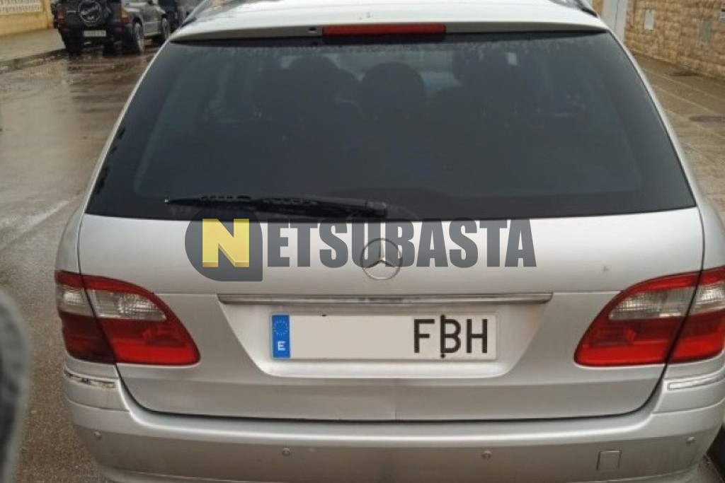 Mercedes-Benz E 320 CDI Familiar 2003