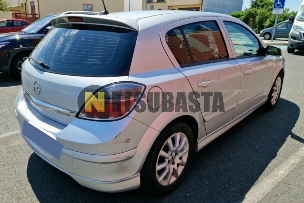 Opel Astra 1.6 16V 2007