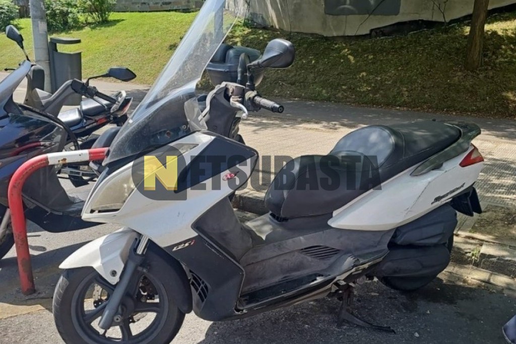 Kymco Super Dink 125i 2011