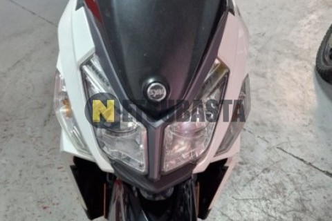 Yamaha Majesty 125 2001