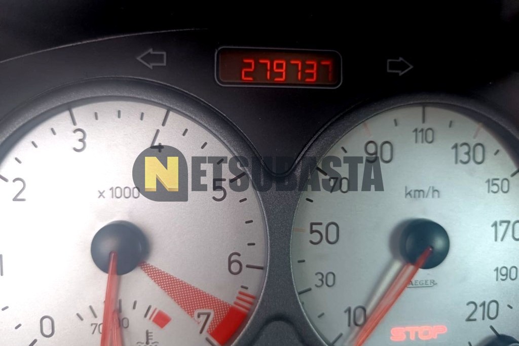 Peugeot 206 Coupé Cabrio 1.6 2001