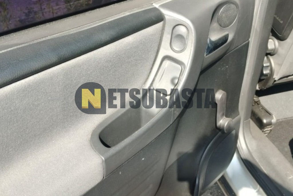 Opel Zafira 2.2 16V 2003