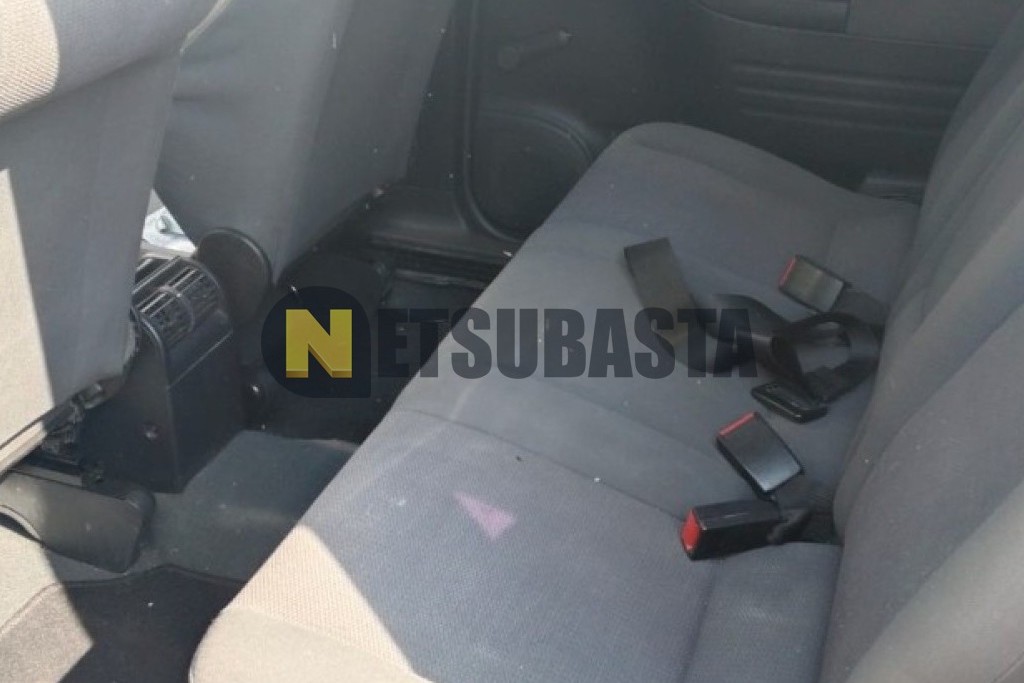 Opel Zafira 2.2 16V 2003