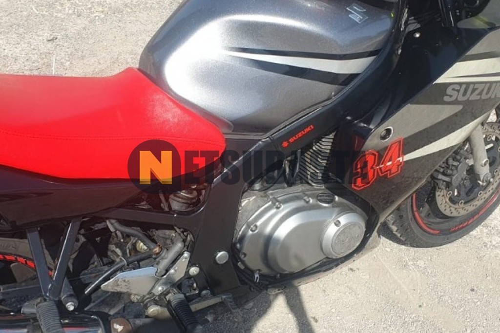 Suzuki GS 500 F 2008