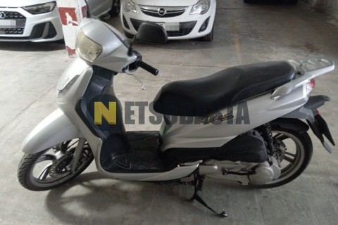 Suzuki GS 500 F 2008