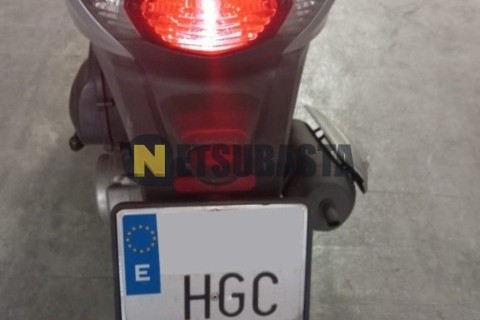 Suzuki GS 500 F 2008
