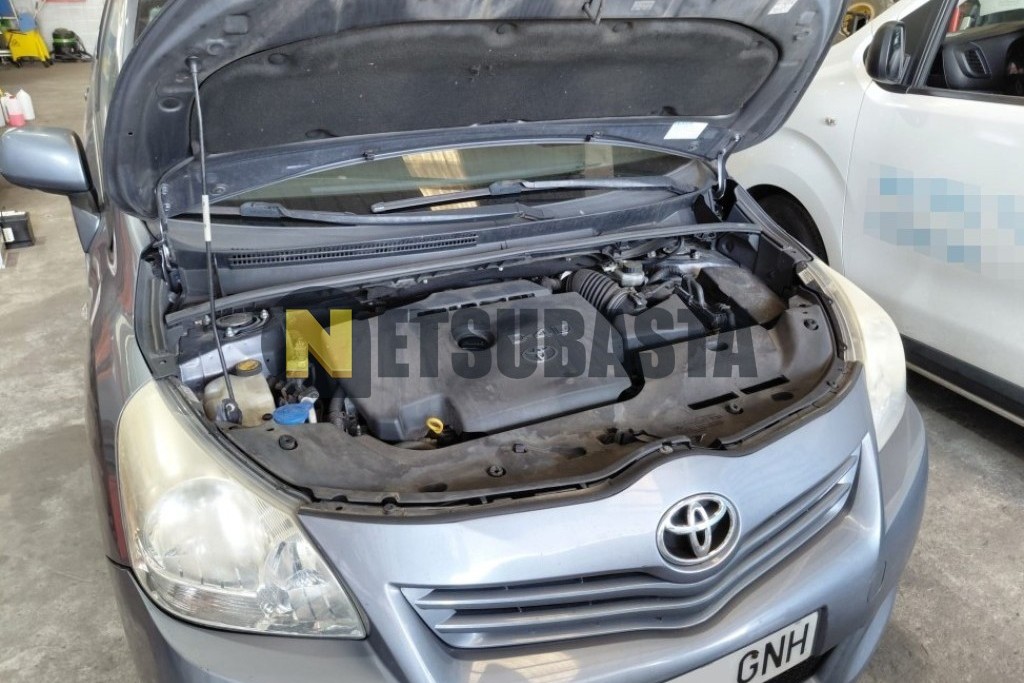 Toyota Verso 2.0 D-4D 2009