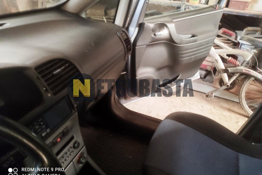 Opel Zafira 2.0 DTi 2004