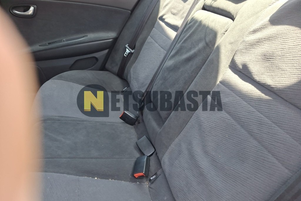 Nissan Primera 2.0 Aut. 2002