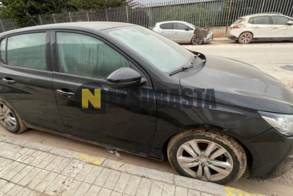 Peugeot 308 1.6 HDi 2014