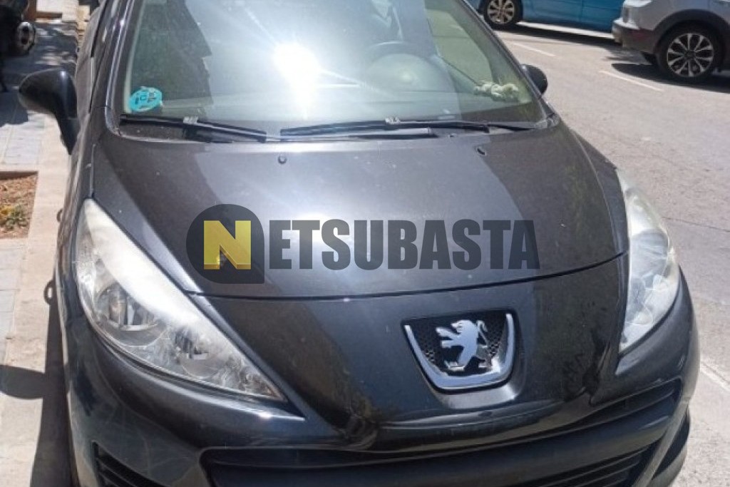 Peugeot 207 1.4i 2011